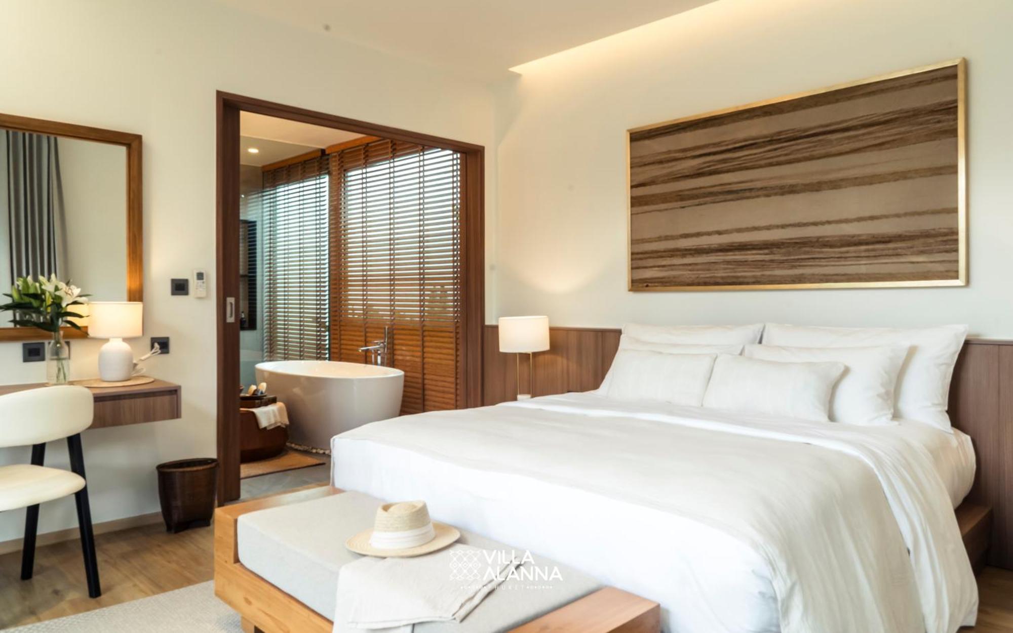 Villa Alanna Phuket Банг Тао Бийч Екстериор снимка
